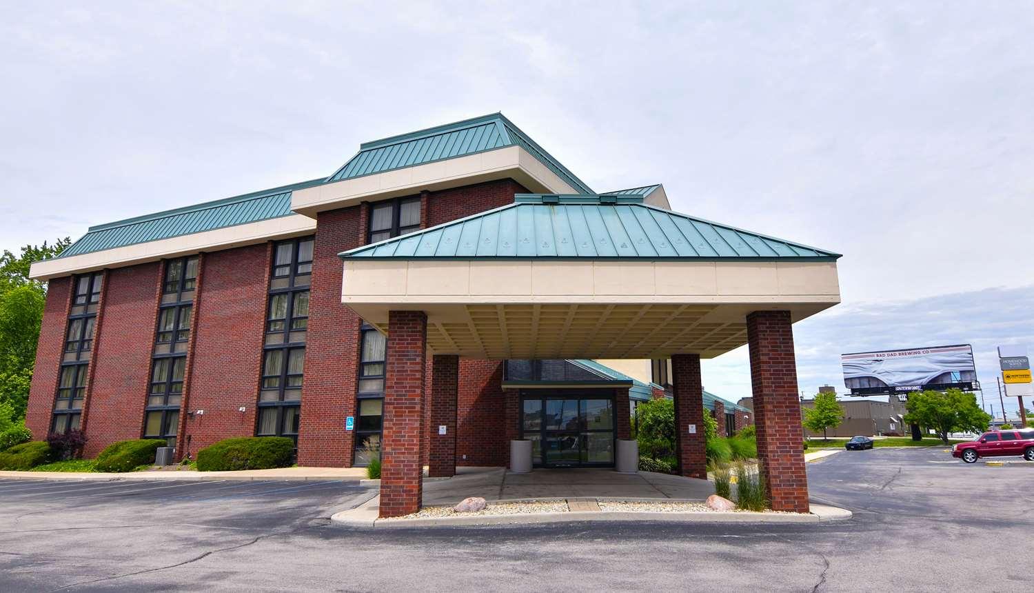 Best Western Plus Indianapolis North At Pyramids מראה חיצוני תמונה