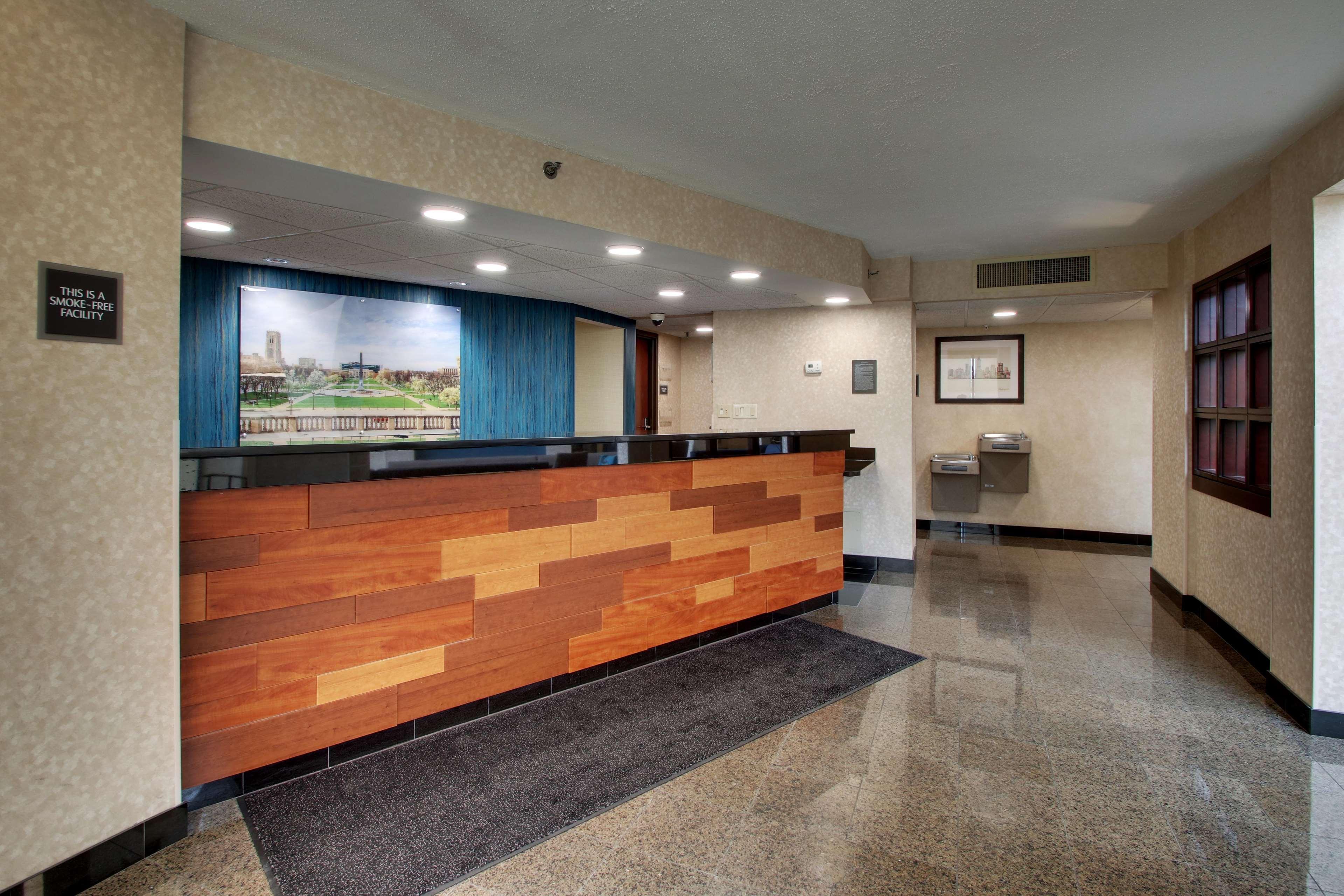 Best Western Plus Indianapolis North At Pyramids מראה חיצוני תמונה